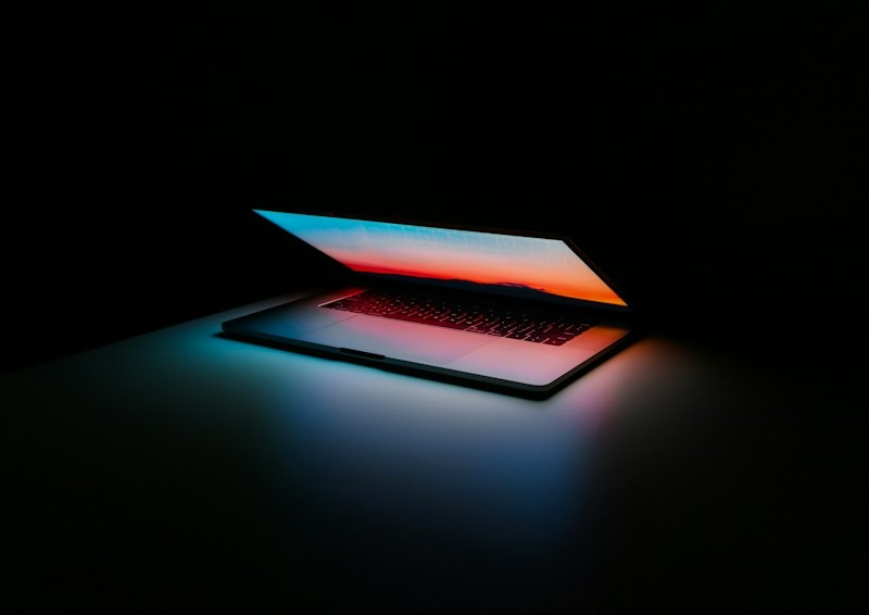 Lumina Computer and Laptop Master Edition Air